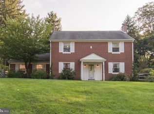 1928 Harte Rd, Jenkintown, PA 19046