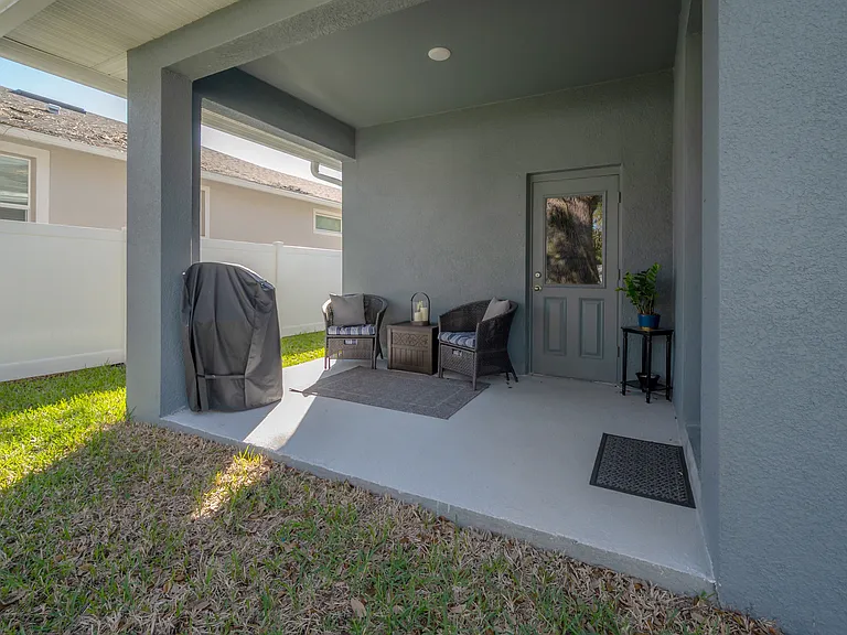 1714 E Lambright St — Photo 43