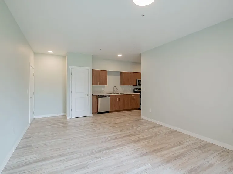 Colima Apartments — Photo 25
