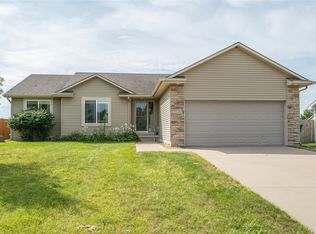 3100 SE Weatherstone St, Grimes, IA 50111