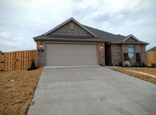 200 Genoa Way, Centerton, AR 72719