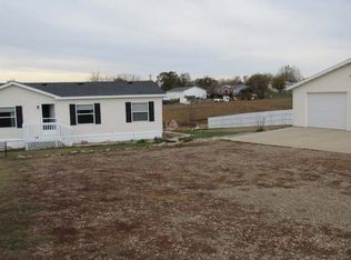 3765 Westward Dr N, Mandan, ND 58554