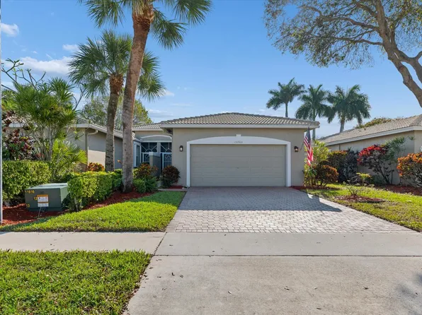 10760 Royal Caribbean Circle, Boynton Beach, FL 33437