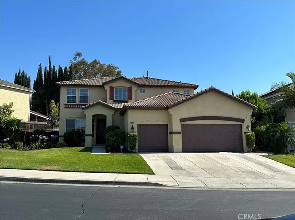 19360 Castle Peak Dr, Riverside, CA 92508