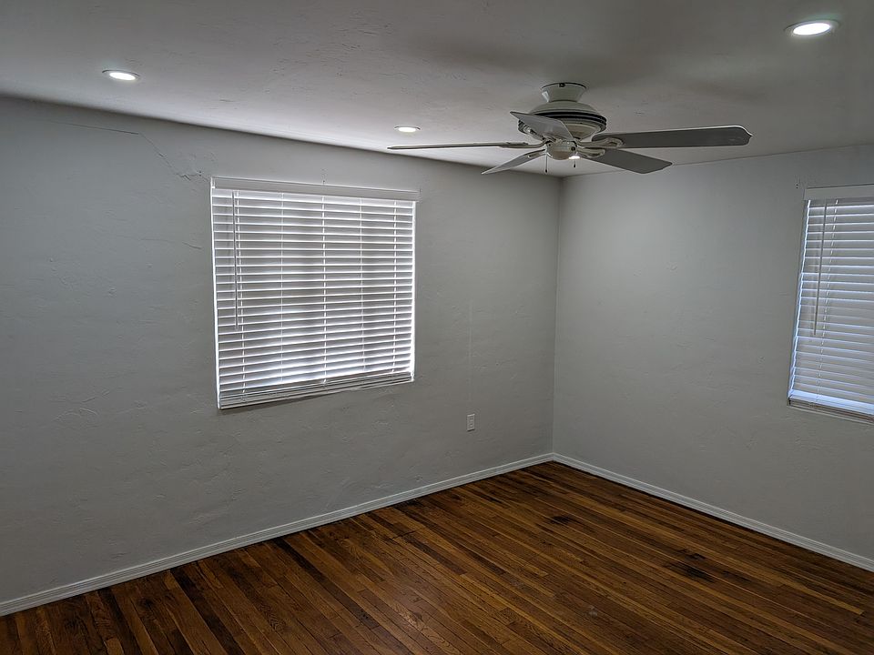 The larger bedroom.