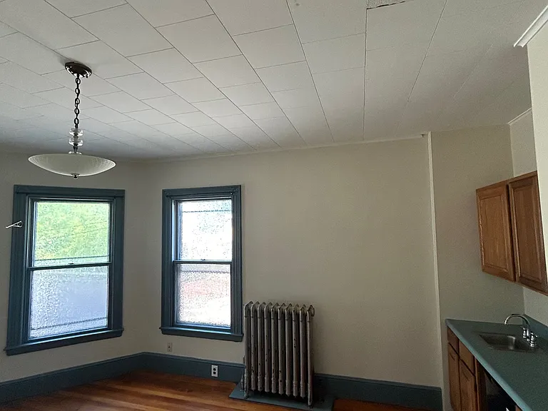 477 Cumberland Ave #3 — Photo 2