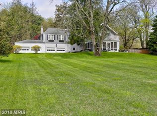 4423 Butler Rd, Glyndon, MD 21071