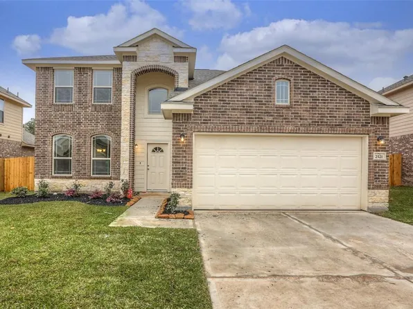 21614 Royal Troon Dr, Porter, TX 77365