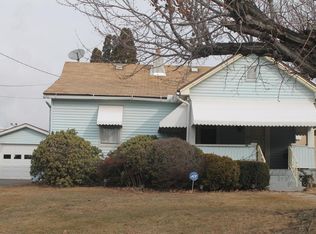 521 Rocky Glen Rd, Avoca, PA 18641