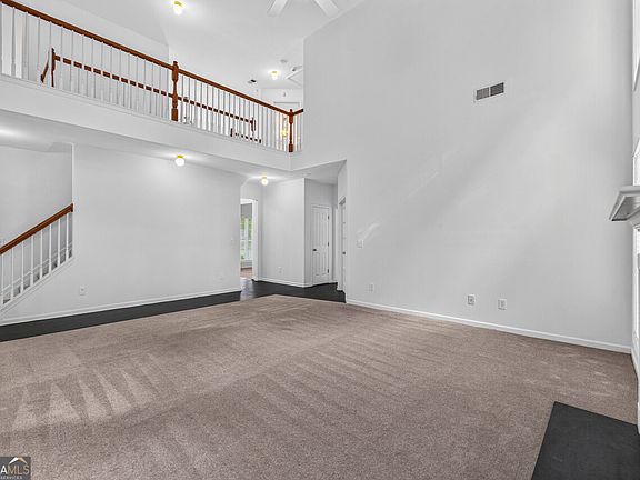 3rd image of 1201 Shelborne Way