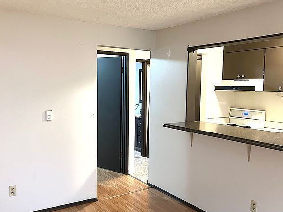 2nd image of 239 Williams Ave N #1