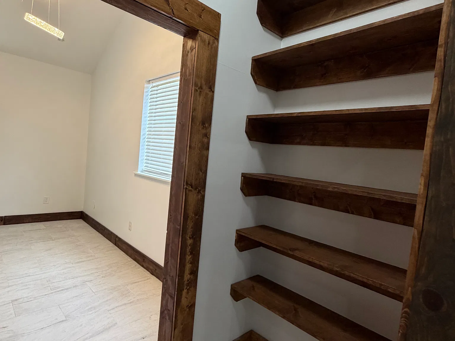 3 bed, 1650 sqft, $1,400 — Photo 3