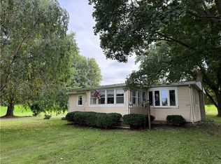 6250 Walkers Corner Rd, Byron, NY 14422