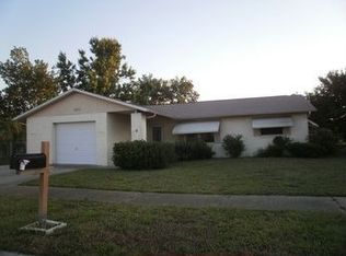 3225 Jackson Dr, Holiday, FL 34691