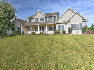 147 Oakwell Ln, Jonesborough, TN 37659