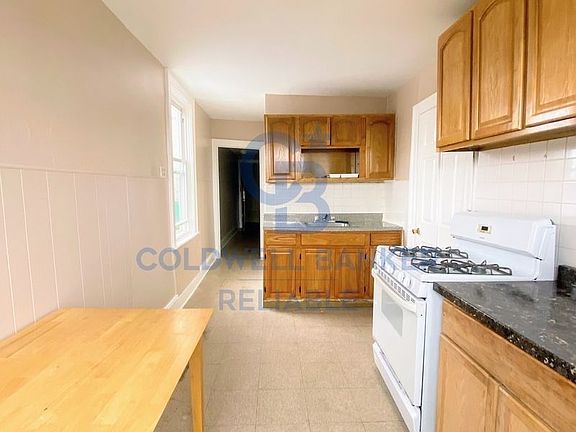 2nd image of 108-20 Liberty Ave #3R