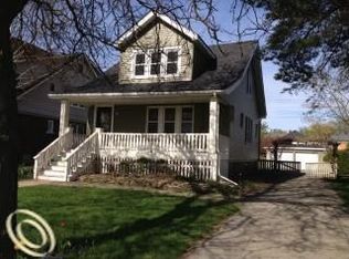 764 Neff Rd, Grosse Pointe, MI 48230