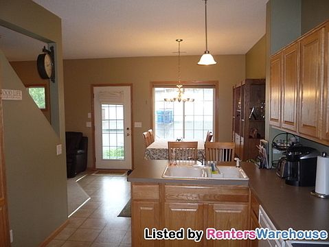 5th image of 7815 Oak Ct