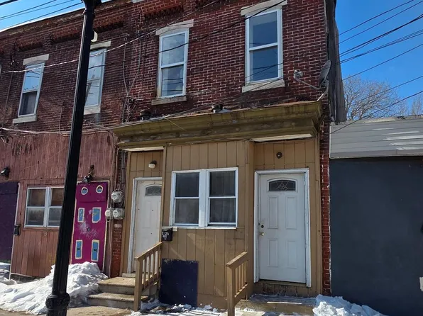 1825 S Broadway, Camden, NJ 08104