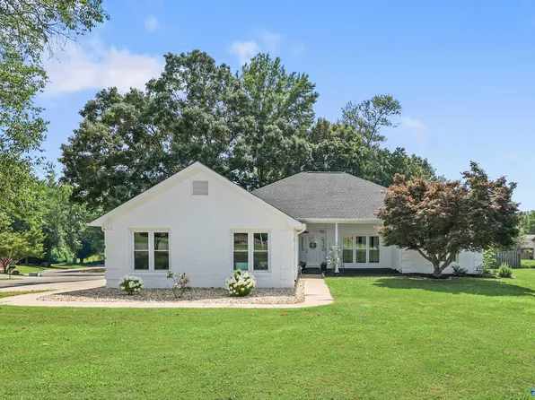 306 Golden Russet Cir, Harvest, AL 35749