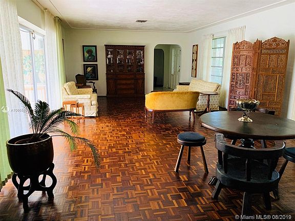 4th image of 4415 W Palmarito