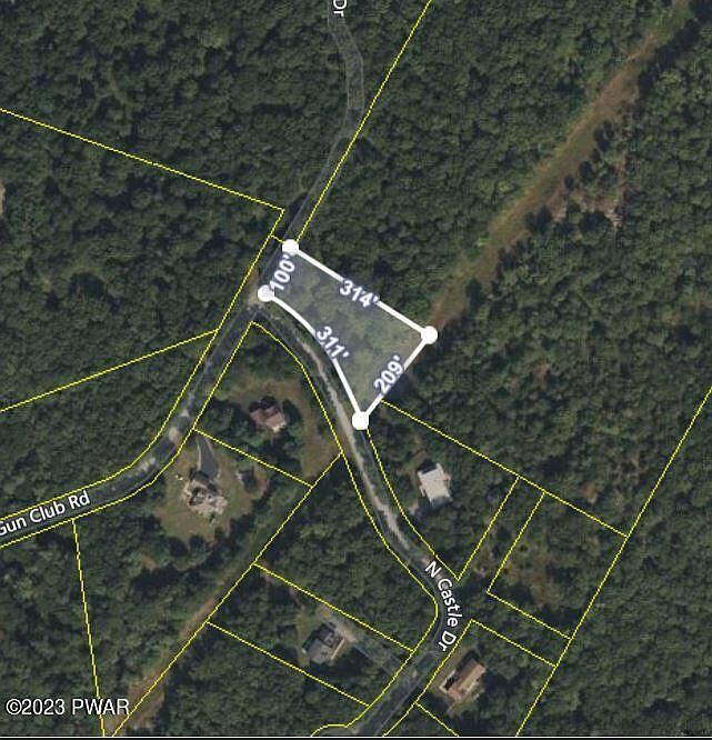 1st image of N Castle Dr