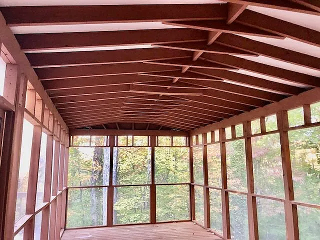2440 Edgewater Dr SW — Photo 18