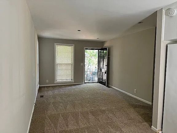 2nd image of 3434 33rd Ave S