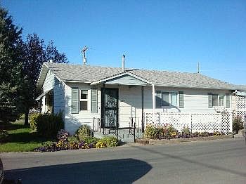 3rd image of 607 Eastland Dr S