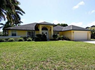 10672 Barn Rd, Lake Worth, FL 33449