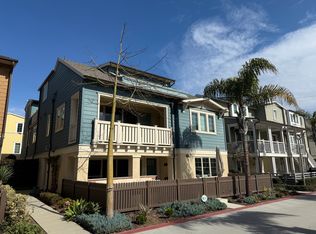 822 Santa Barbara Pl, San Diego, CA 92109