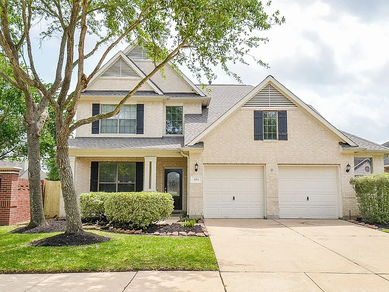 3911 Fallsbrook Ct — Photo 32