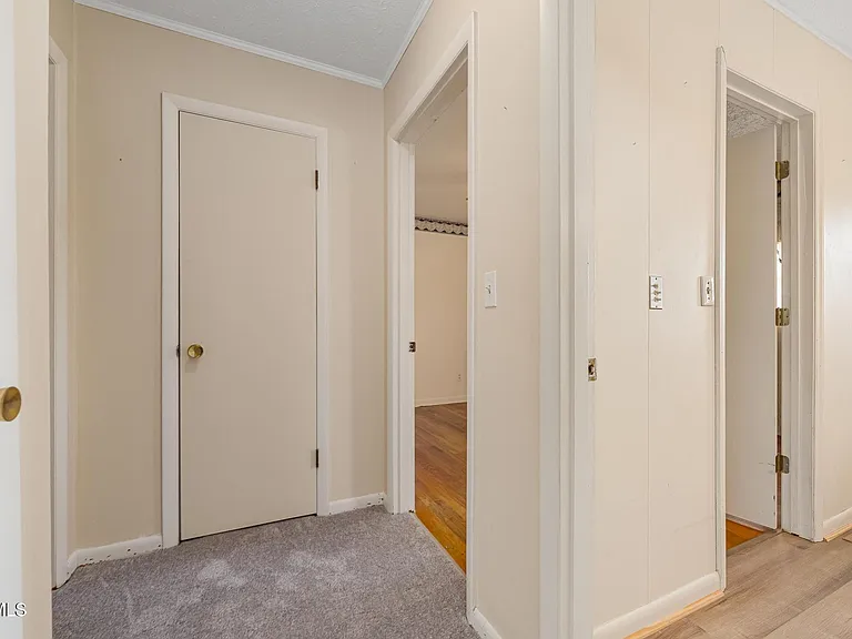 371 Oak Hill Cir — Photo 21