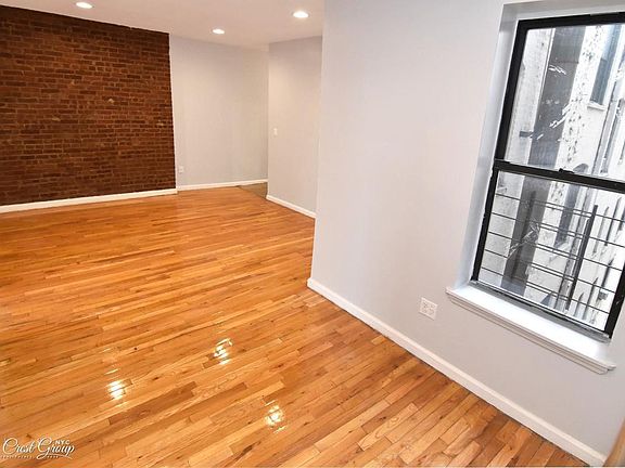 2nd image of 2492 A C Powell Blvd APT 16