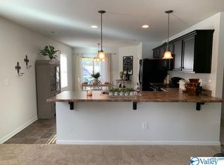 239 Sedgewick Dr, Owens Cross Roads, AL 35763