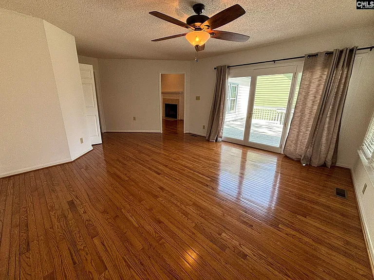 221 Timberlake Dr — Photo 17