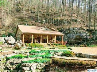 100 Natural Bridge Rd, Grant, AL 35747