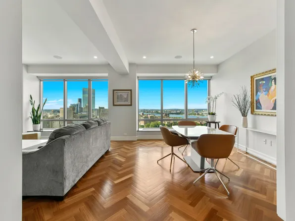2 Avery St APT 30D, Boston, MA 02111