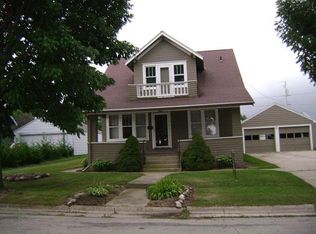 321 Wisconsin Ave, Kewaunee, WI 54216