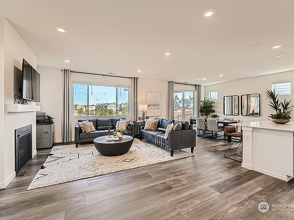 5th image of 11812 SE 249th Street #6