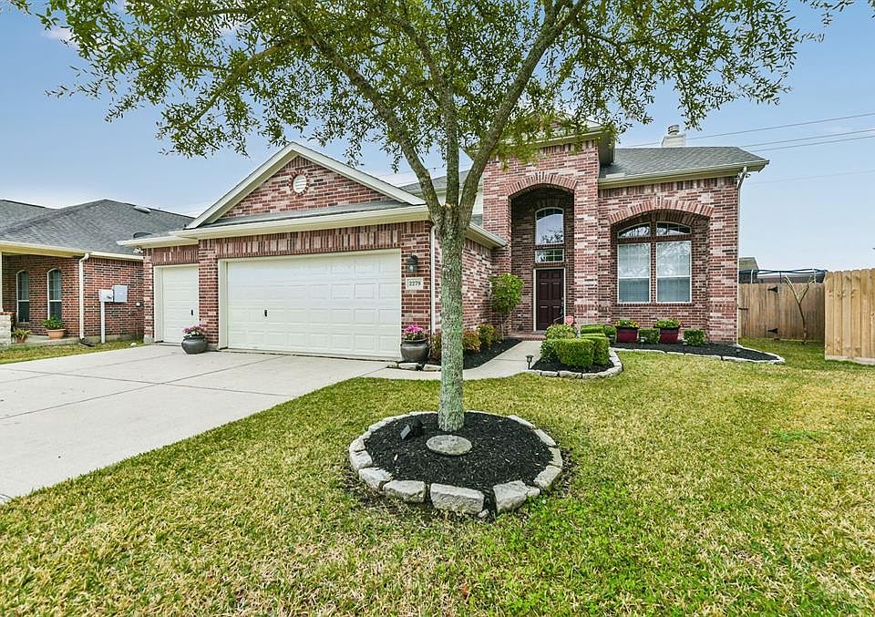 1st image of 2279 Cantabria Ln