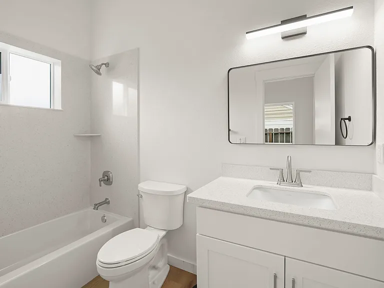 1230A Palm Ave — Photo 23