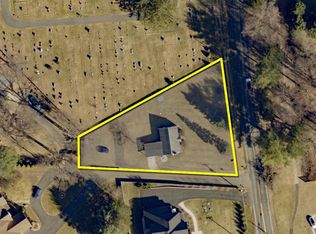 650 Walker Rd, Great Falls, VA 22066
