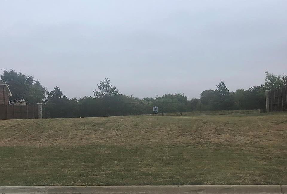 1st image of 1594 Hilton Head Ln #31