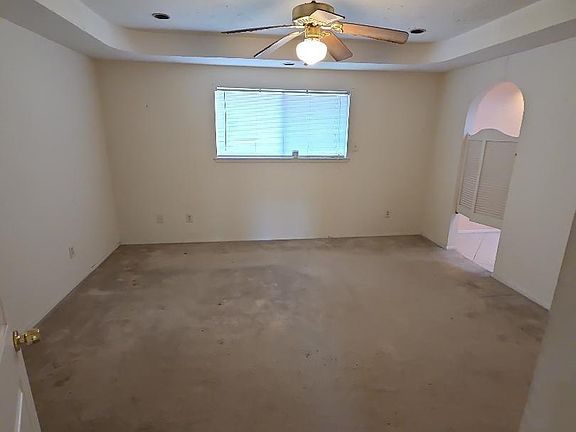 2nd image of 3402 Acorn Way Ln