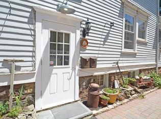 300 Springfield Ave, Summit, NJ 07901