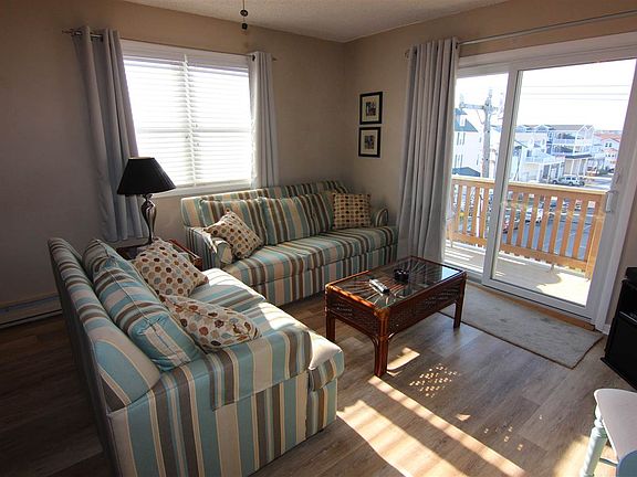 2nd image of 4513 Landis Ave APT 3S