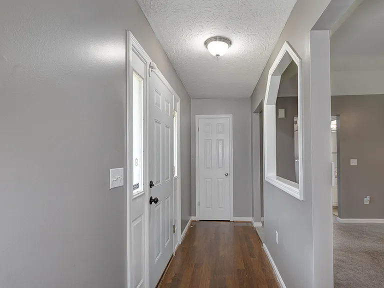 6913 Dorsey Dr — Photo 16