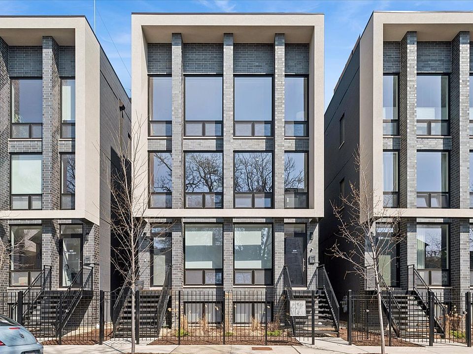 1st image of 3018 W Lyndale St #2