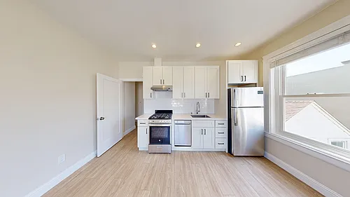 2363 Van Ness Avenue Photo 1